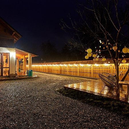 Gradina Lu' Ion "A Home Away From Home" (Adults Only) Viseu de Sus Ngoại thất bức ảnh